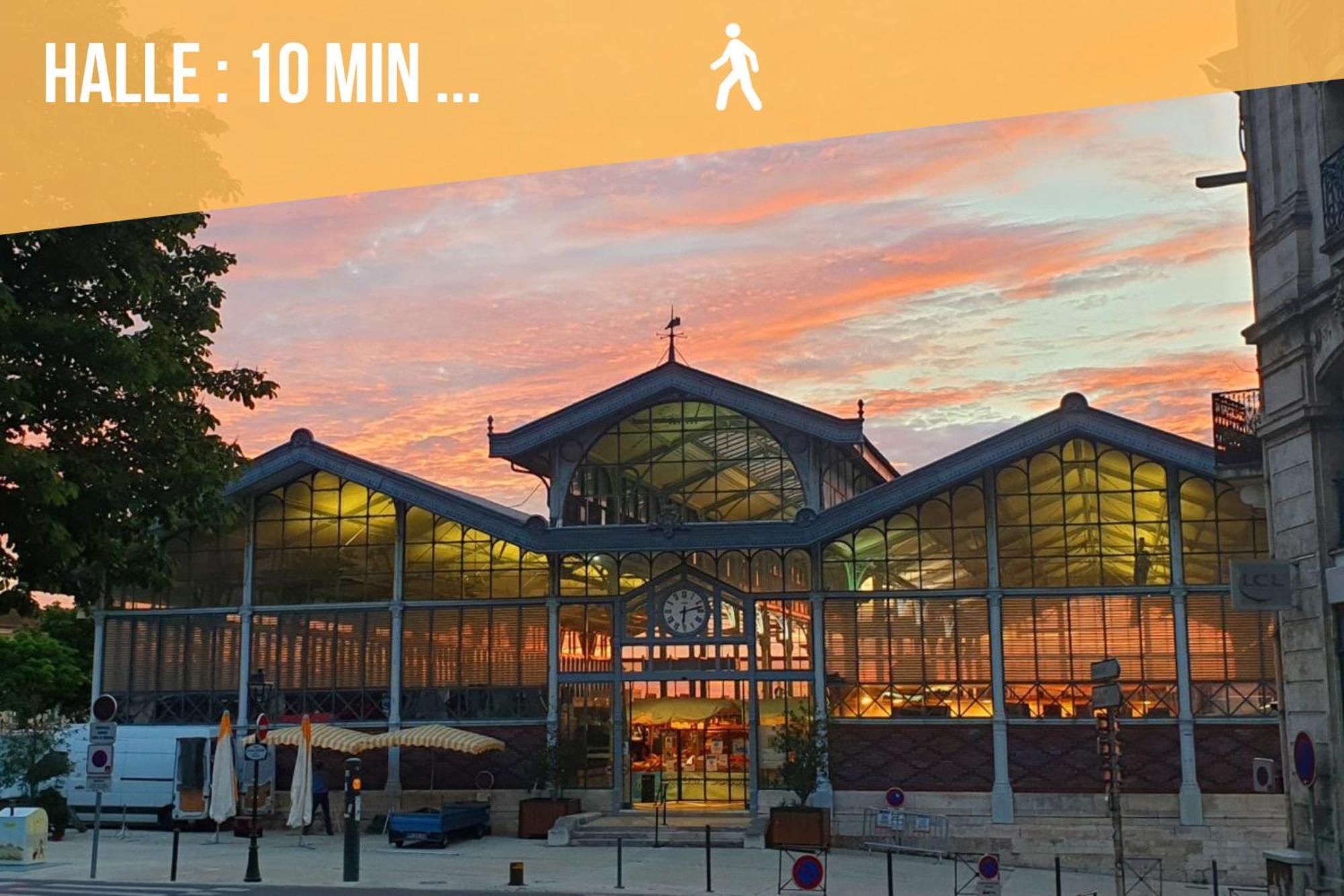 Appart Proche Gare Tgv Angouleme Deco Theme Bande Dessinee 외부 사진